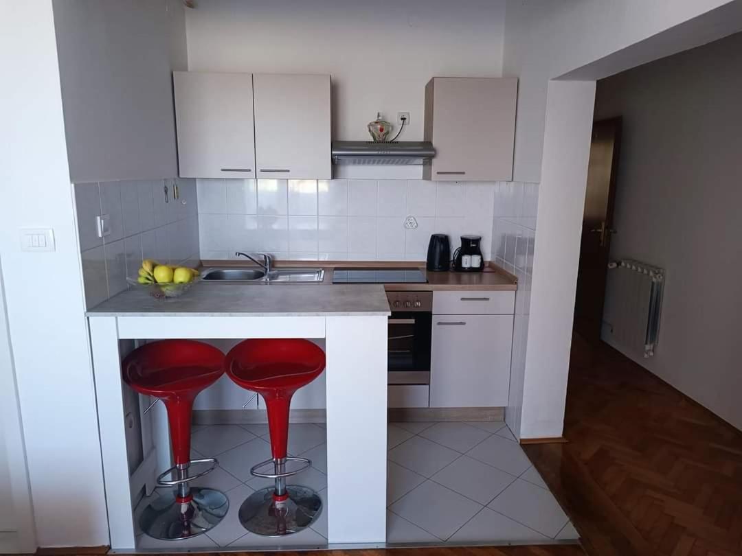 Studio Apartman Antonia Rtina Eksteriør billede