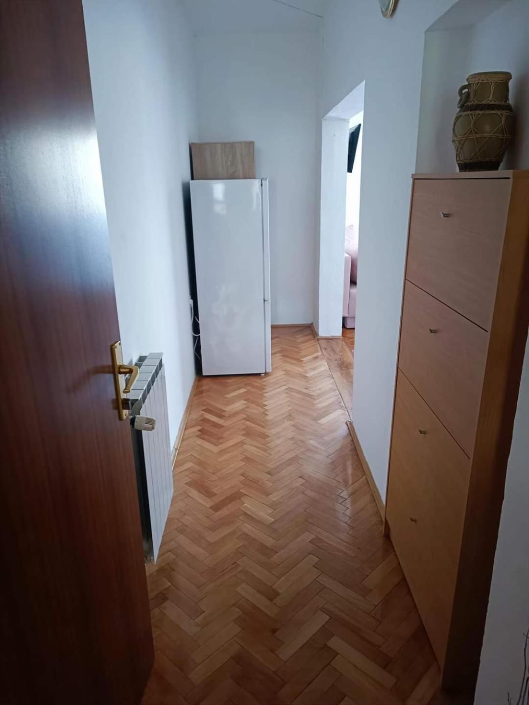Studio Apartman Antonia Rtina Eksteriør billede